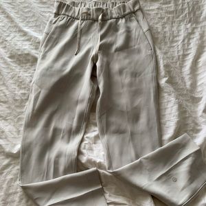 Lululemon On The Fly Pant